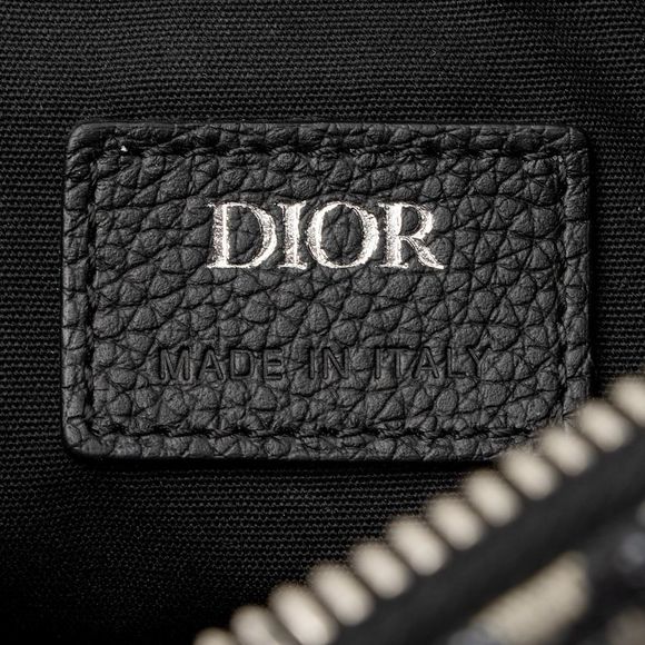 Dior Oblique Saddle Crossbody Bag - Picture 8 of 11